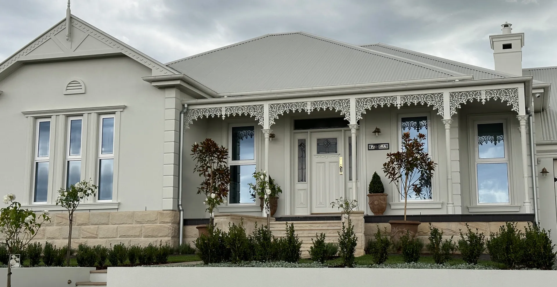 Wallace Stonemasonry Sandstone work