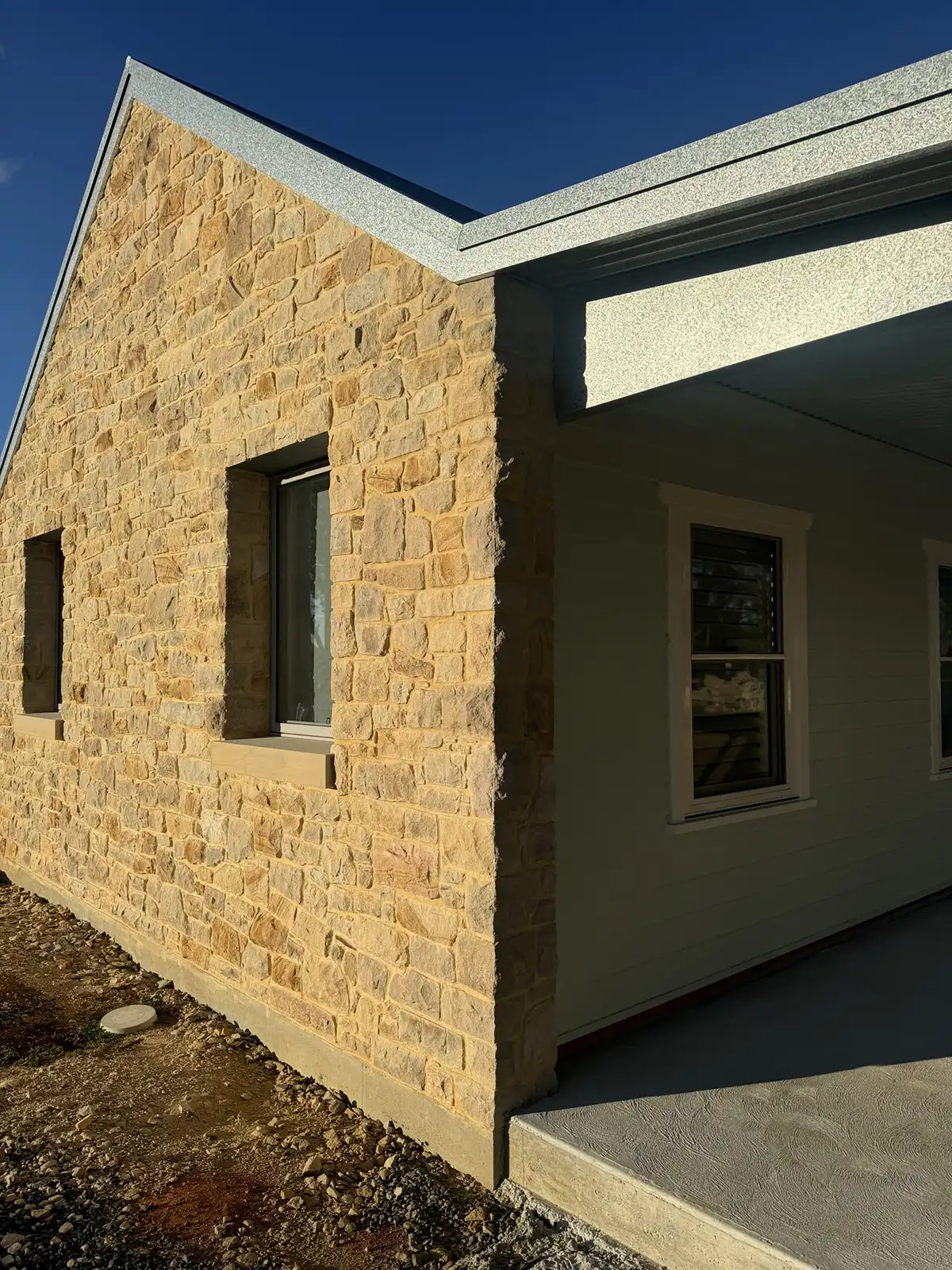 Wallace Stonemasonry - Southern Highlands - Oldbury Street, Berrima